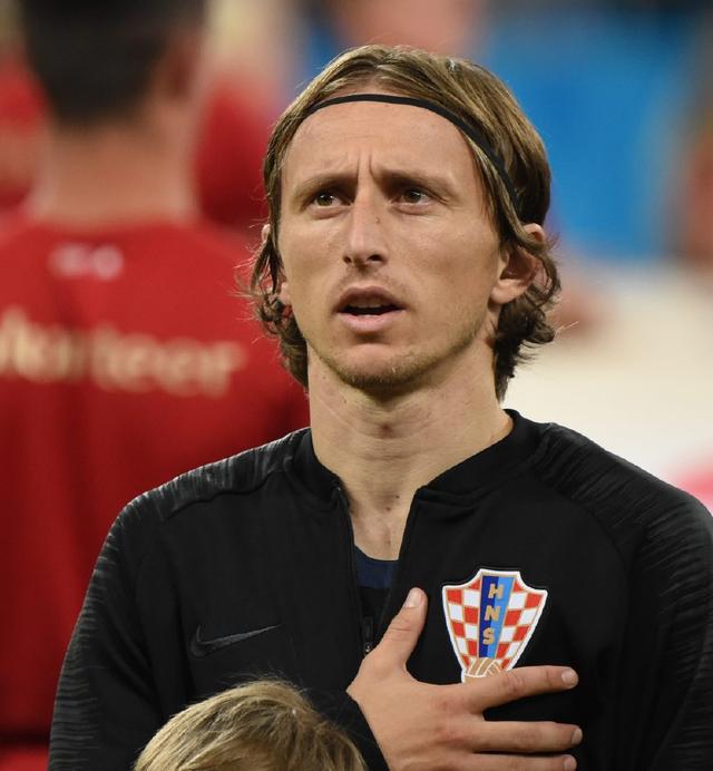 NBA：勇士主场击败小牛 库里三分火力全开