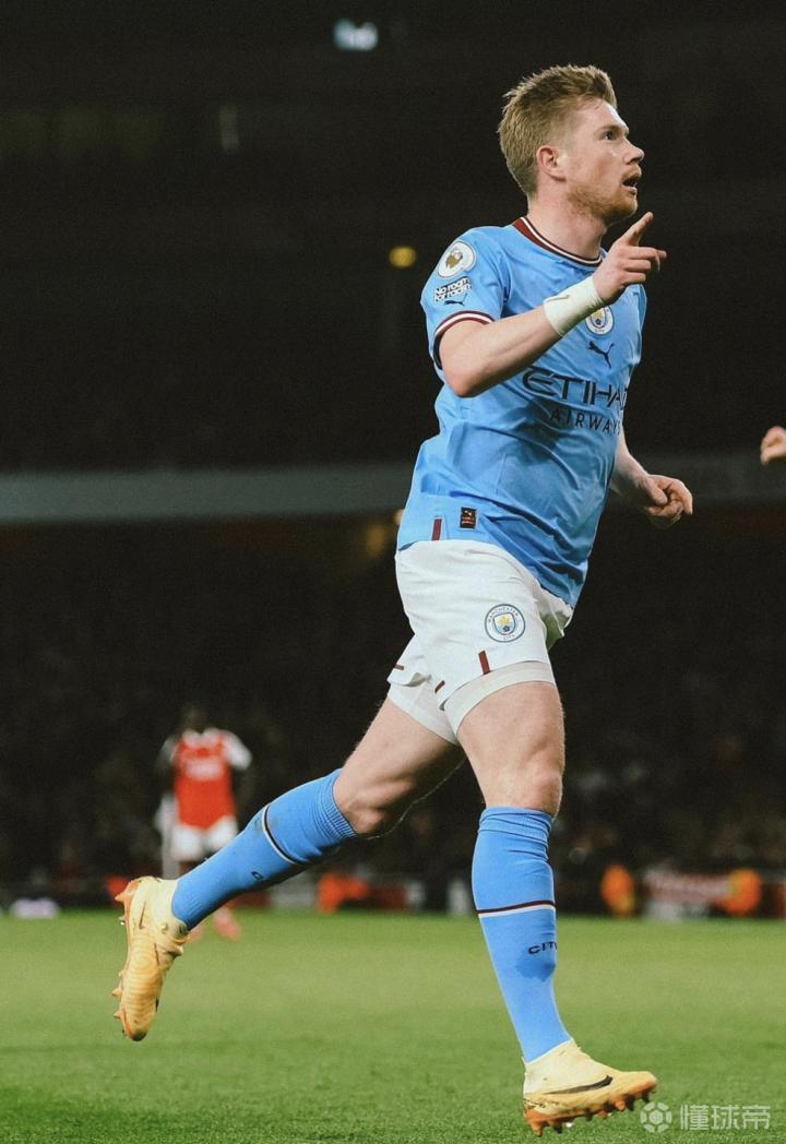 曼联比赛真的太有意思了，虽然这球很丑陋，但你就说进没进吧